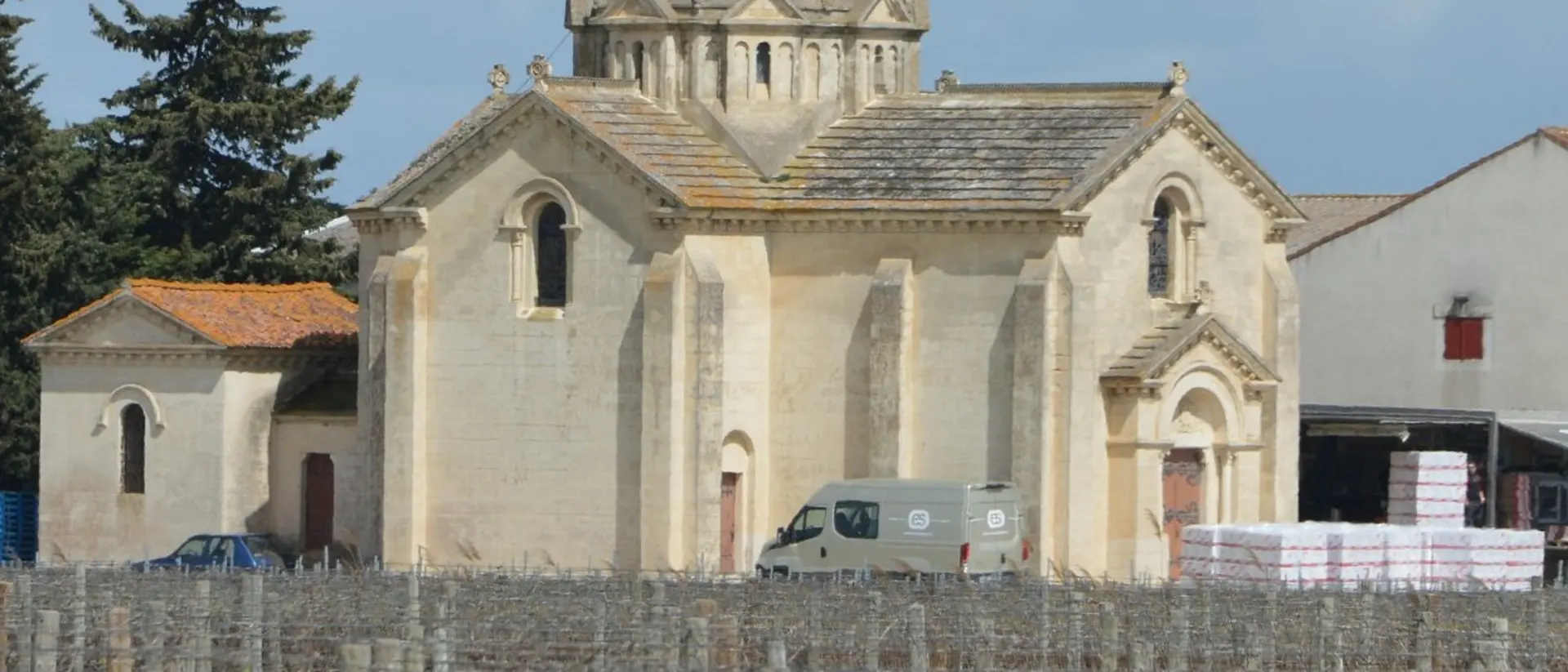 Chapelle de Montcalm, Vauvert
