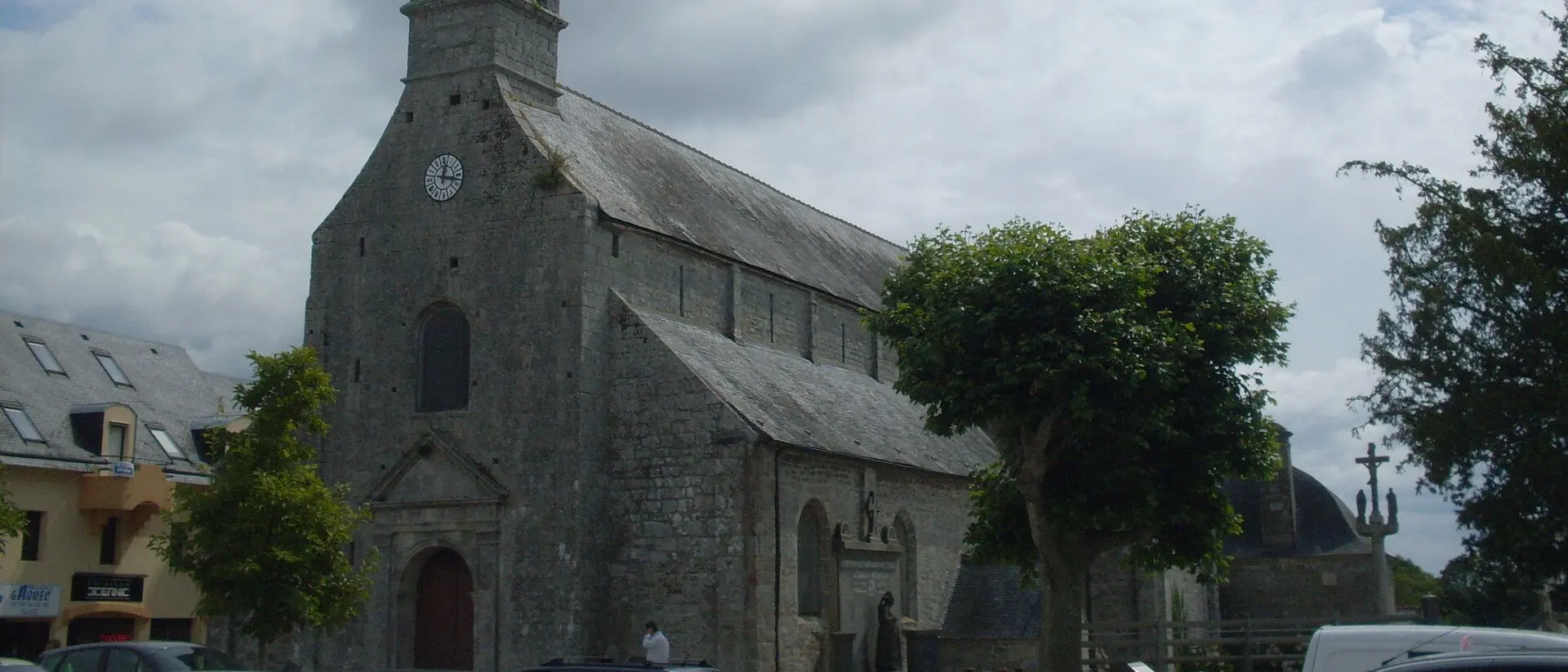 Église Saint-Pierre, Fouesnant