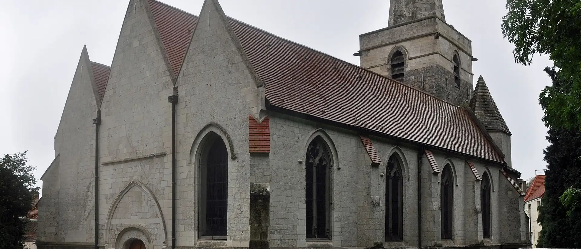 Église catholique Saint-Éloi-et-Saint-Martin à La-Buissière, Bruay-la-Buissière