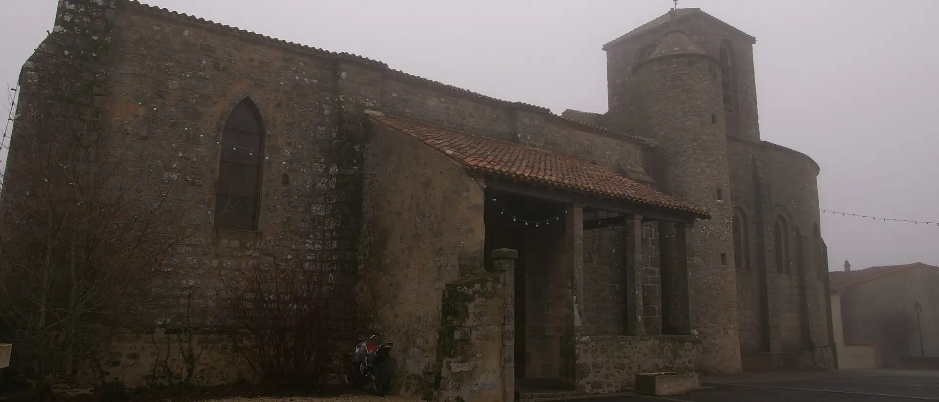 Église de la Trinité, Saint-Sauveur - paroisse Saint Hilaire en Bocage, Bressuire