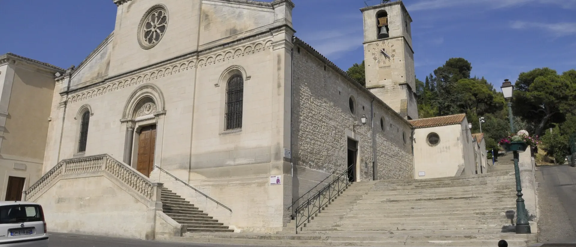 Église Saint Denys, Châteaurenard