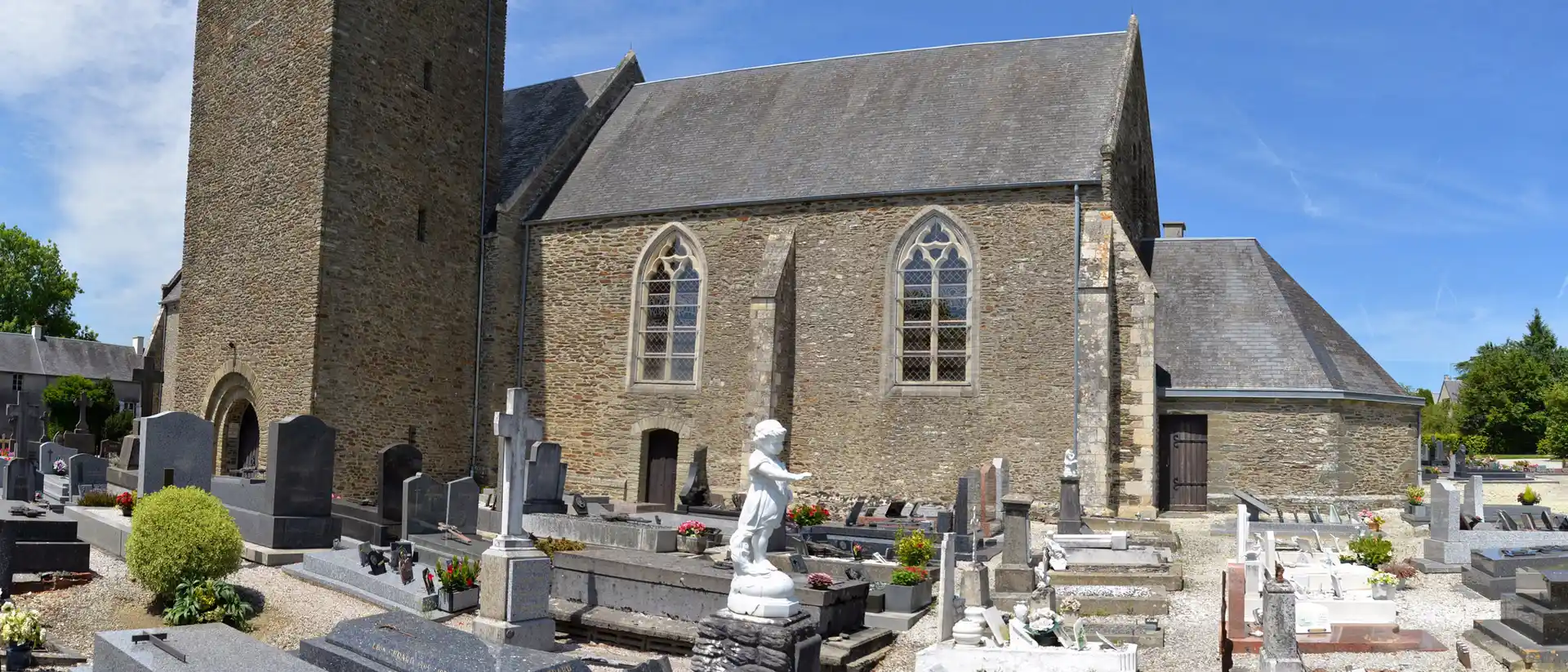 Église Saint-Georges-Montcocq, Saint-Lô