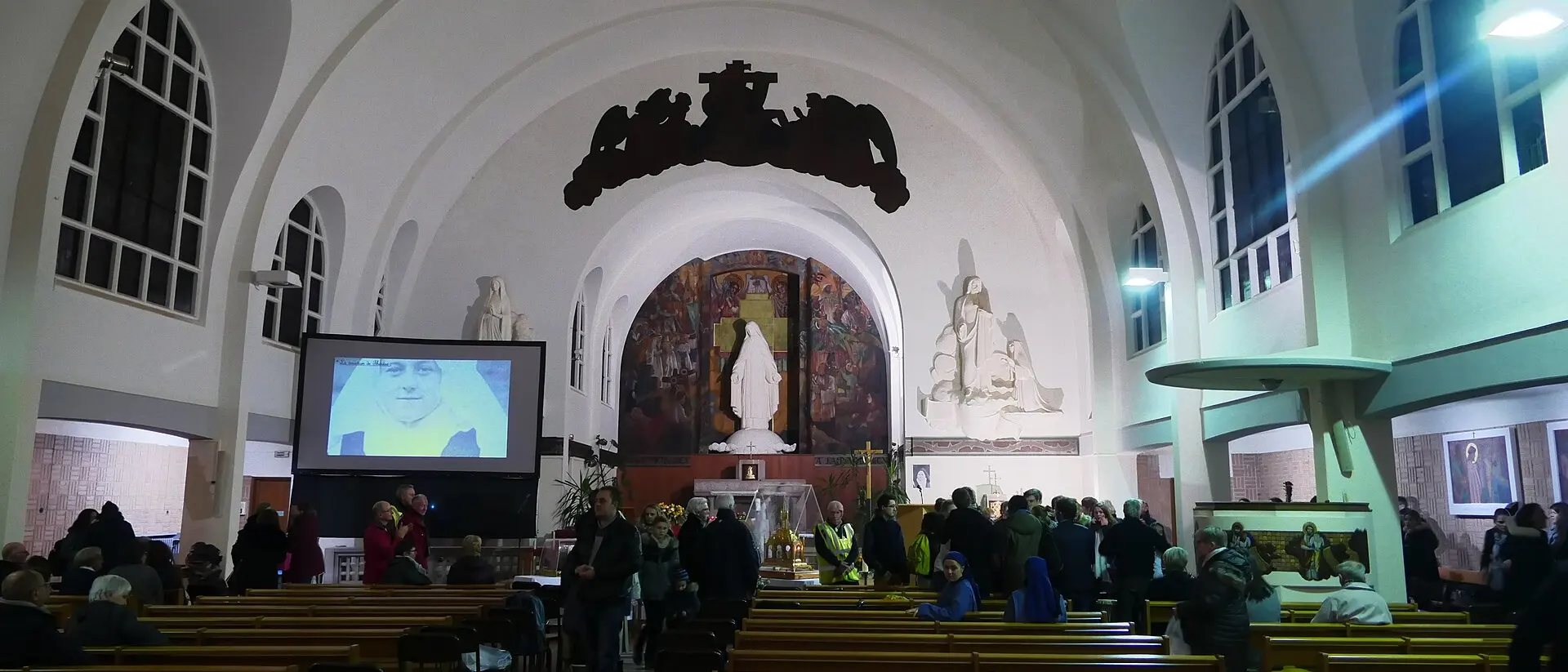 Église Sainte-Thérèse, Coudekerque-Branche