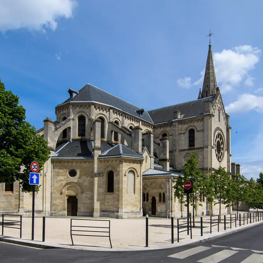 Basilique de la Sainte Tunique du Christ, Argenteuil