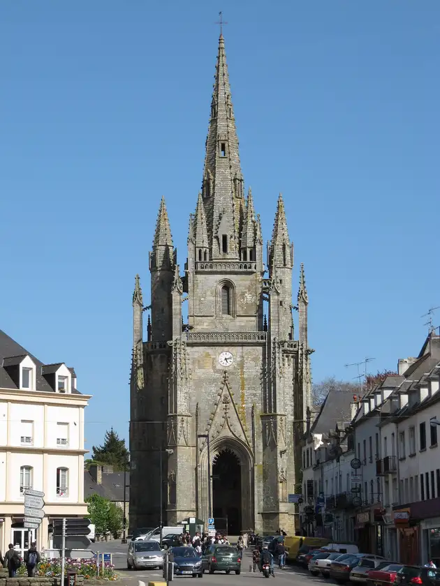 Basilique Notre-Dame-de-Paradis, Hennebont