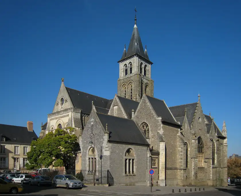 Cathédrale de la Trinité, Laval