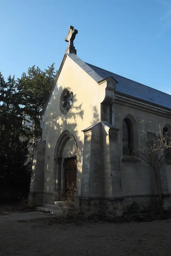 Chapelle de la maison Saint-Charles du Vésinet, Le Vésinet