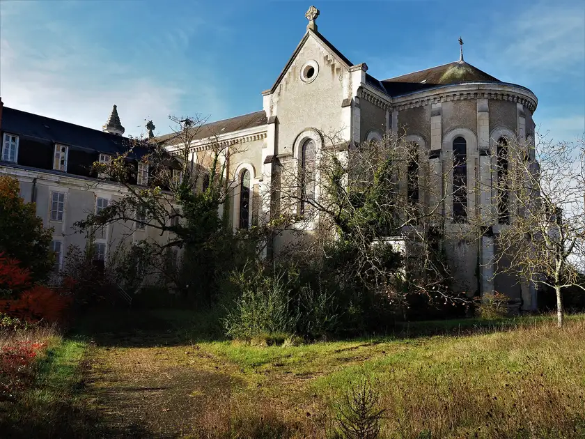 Couvent des Soeurs du Très-Saint-Sacrement et de la Charité, Bourges