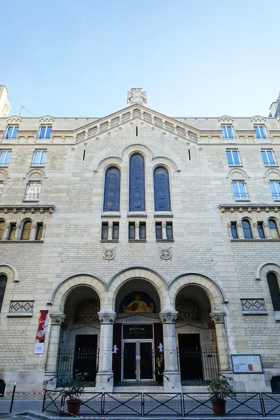 Église Ampère - Paroisse Saint-François de Sales, Paris 17e