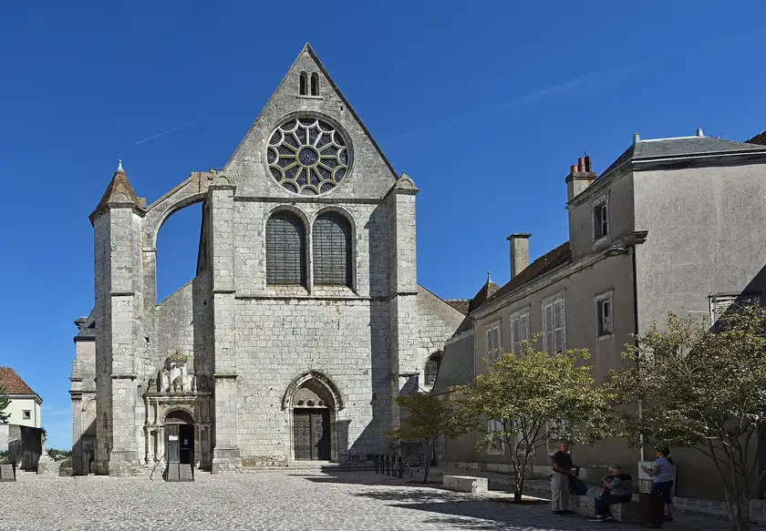 Église catholique Saint-Aignan, Chartres