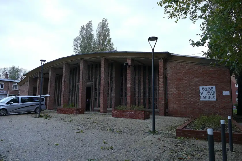 Église catholique Saint-Jean-Baptiste, Dunkerque
