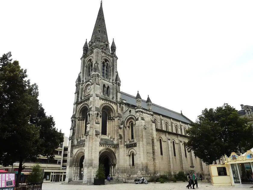 Église catholique Saint-Martial, Angoulême