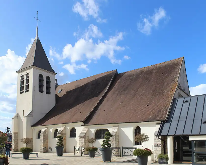 Église Catholique Saint Pierre, Ozoir-la-Ferrière