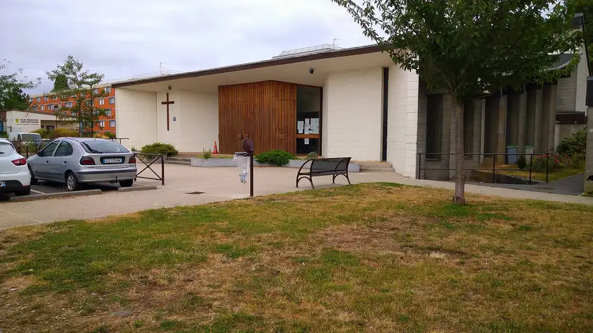Église de Notre Dame des Cités, Viry-Châtillon