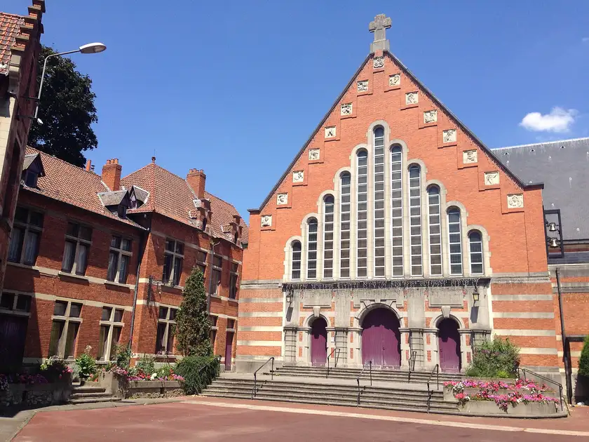 Église Notre-Dame-de-Lourdes, La Madeleine
