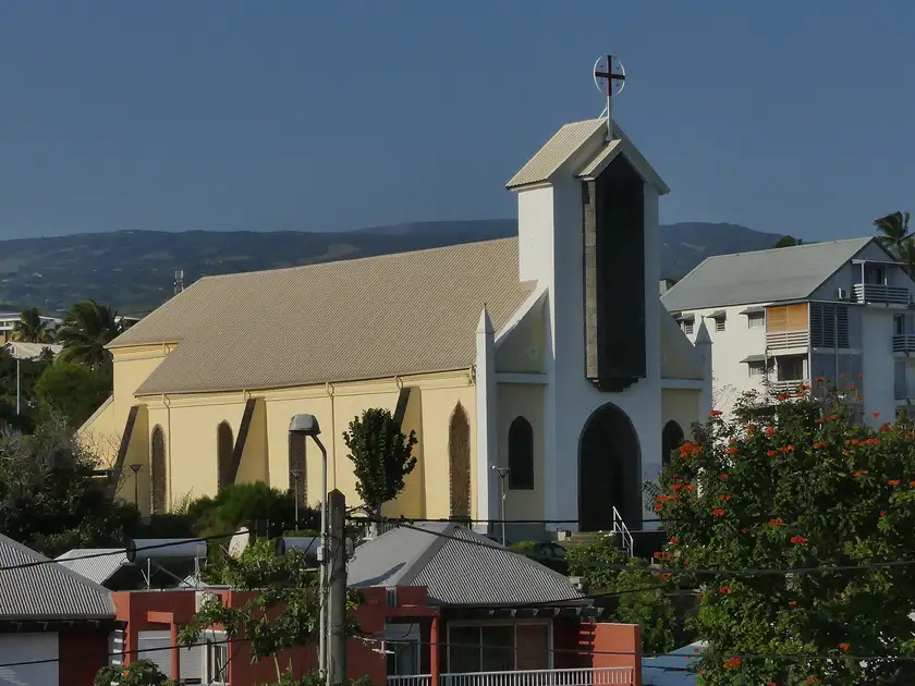 Église Notre-Dame du Bon Port, Saint-Pierre