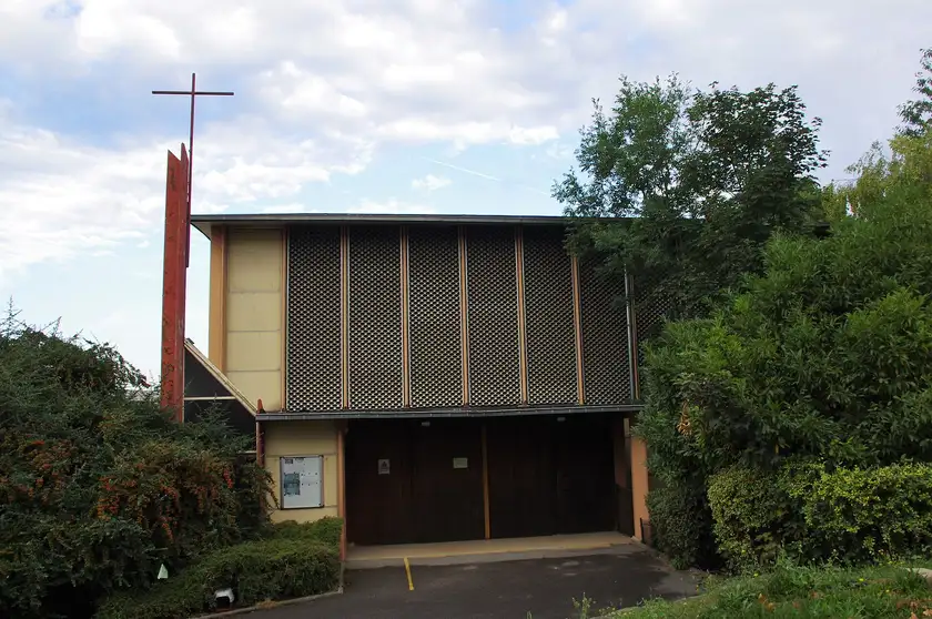 Église Saint-Paul de La-Vallée-aux-Renards, Fresnes