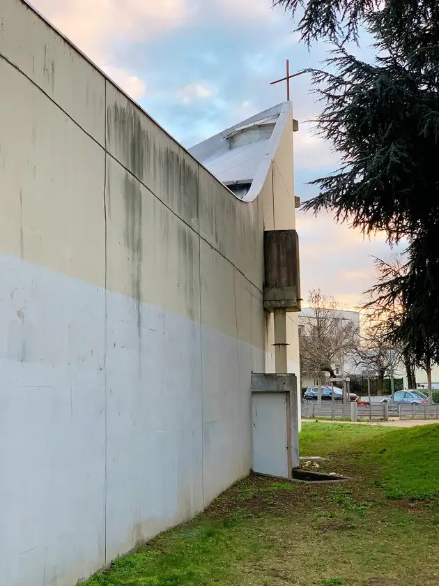 Église Saint-Pierre Chanel, Rillieux-la-Pape