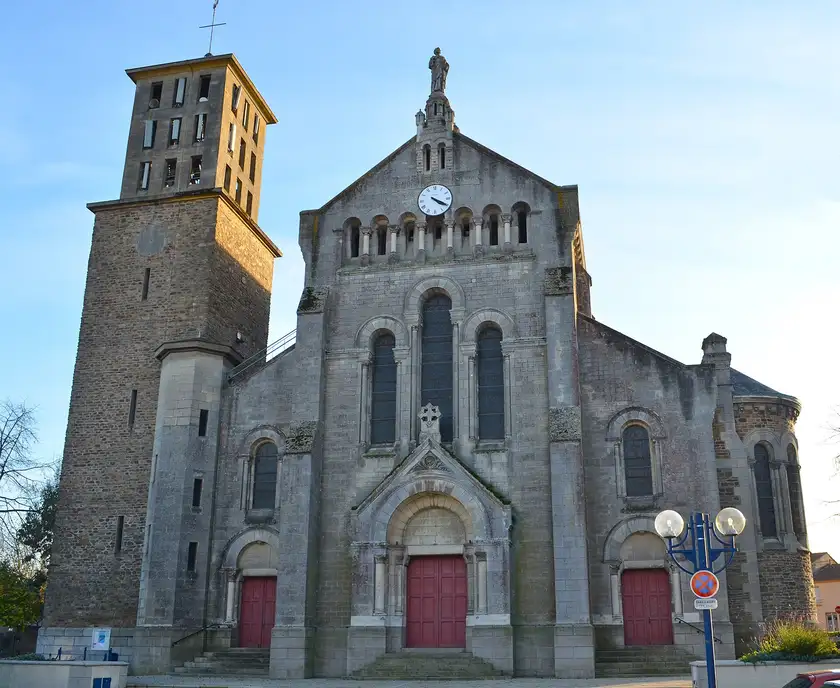 Église Saint Pierre, Bouguenais