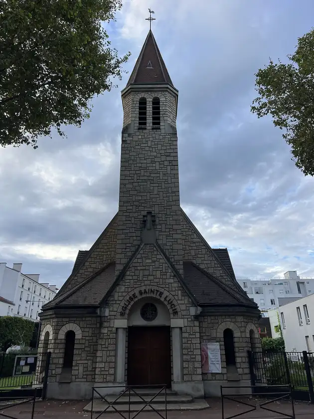 Église Sainte Lucie, Issy-les-Moulineaux