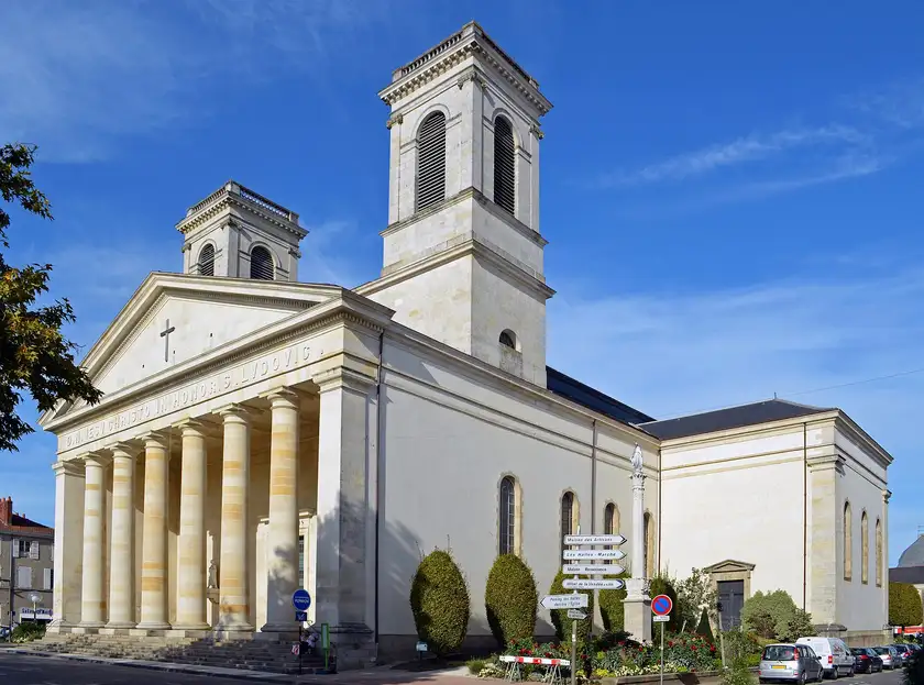 Église Saint-Louis, La Roche-sur-Yon